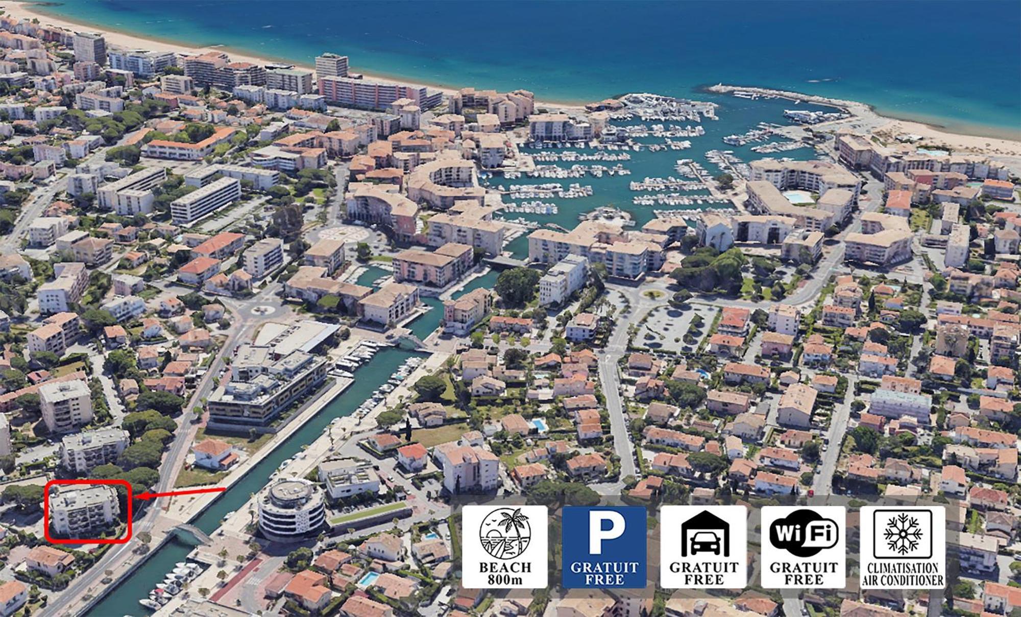 Chic Appart Du Port Fréjus Exterior photo
